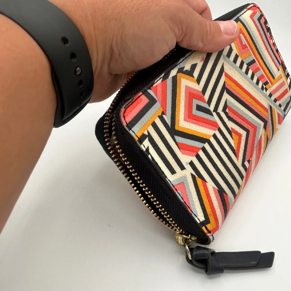 Tory Burch Geometric Chevron Zip Around Wallet Wristlet Orange Pink Black Gold